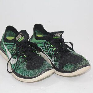 Women's Nike Running Pre-loved Athletic Shoes Size 7